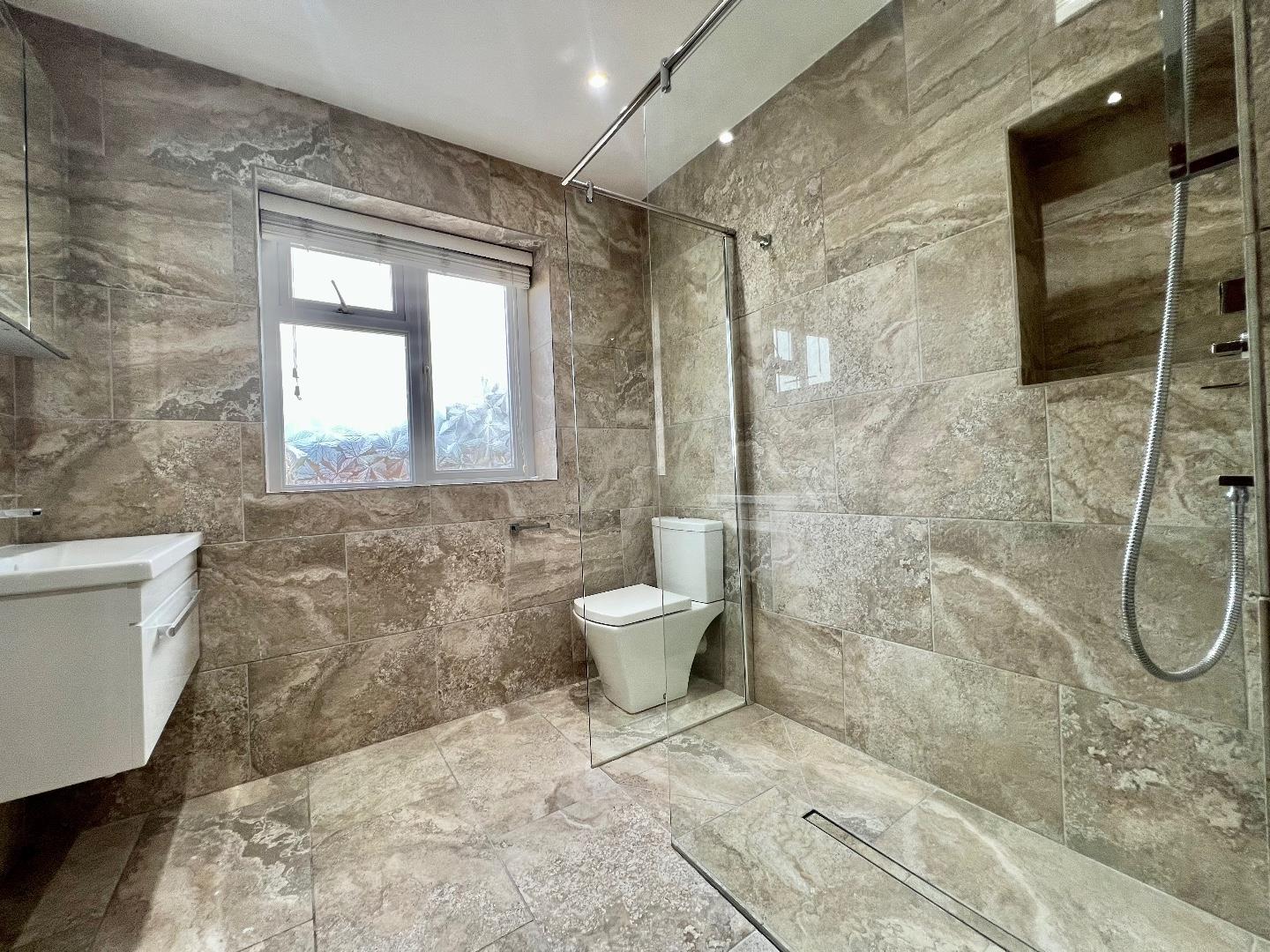 Oaklands Avenue, Bridgend County Borough, CF31 4ST